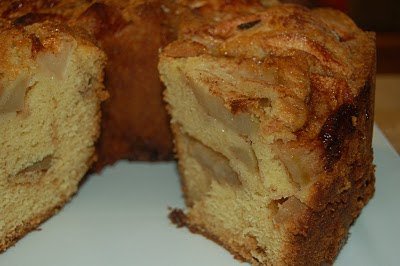 Apple Cake with a Caramel Kicker!