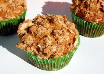 Pumpkin Muffins with an Oat Crumb Topping