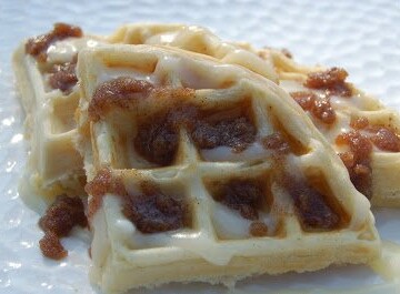 Cinnamon Roll Waffles - Souffle Bombay