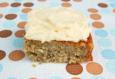 Banana Cupcakes with Vanilla Frosting