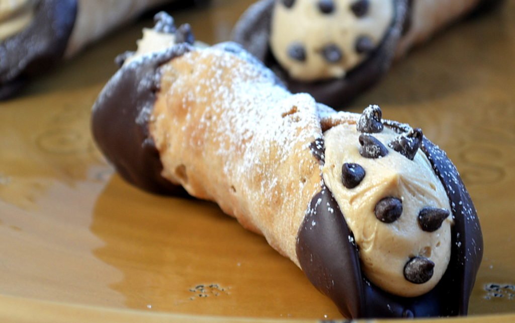 Chocolate and Peanut Butter Cannoli's. Easy to make and easy to eat!!