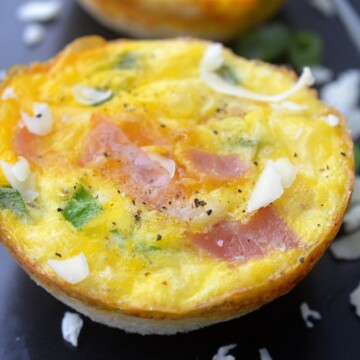 Easy Breakfast Ham & Cheese Egg Muffins Such an quick & delicious breakfast! you can feel good about!