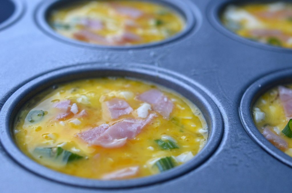 Easy Breakfast Ham & Cheese Egg Muffins Such an quick & delicious breakfast you can feel good about!