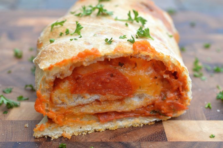 Easy Pepperoni & Cheese Stromboli - Just 5 ingredients makes a HUGE crowd-pleasing loaf!