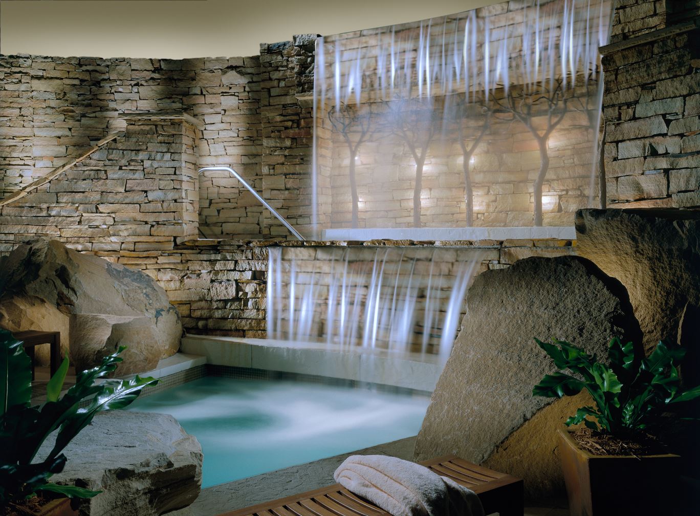 The Lodge at Woodloch - A top US destination spa located in the Pocono Mountains in PA