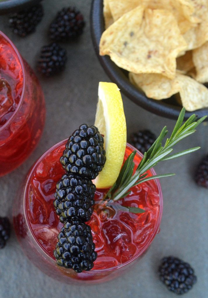 Blackberry Great for BBQ's! Lemonade Vodka Cooler 