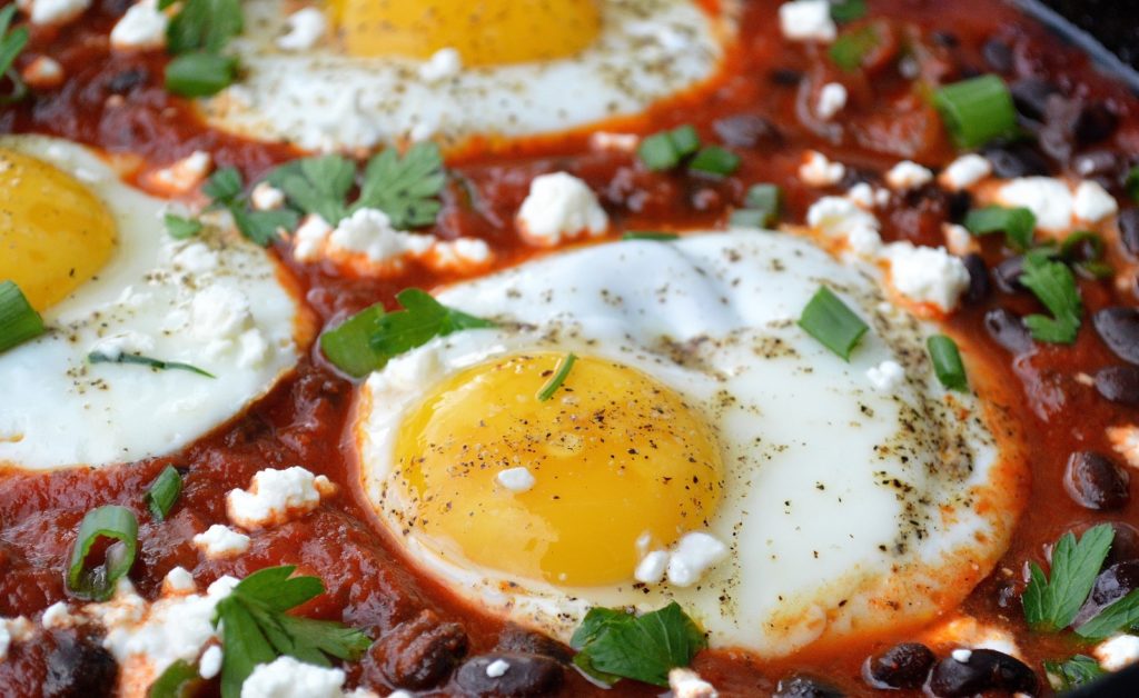 Eggs & Beans In Spicy Tomato Sauce