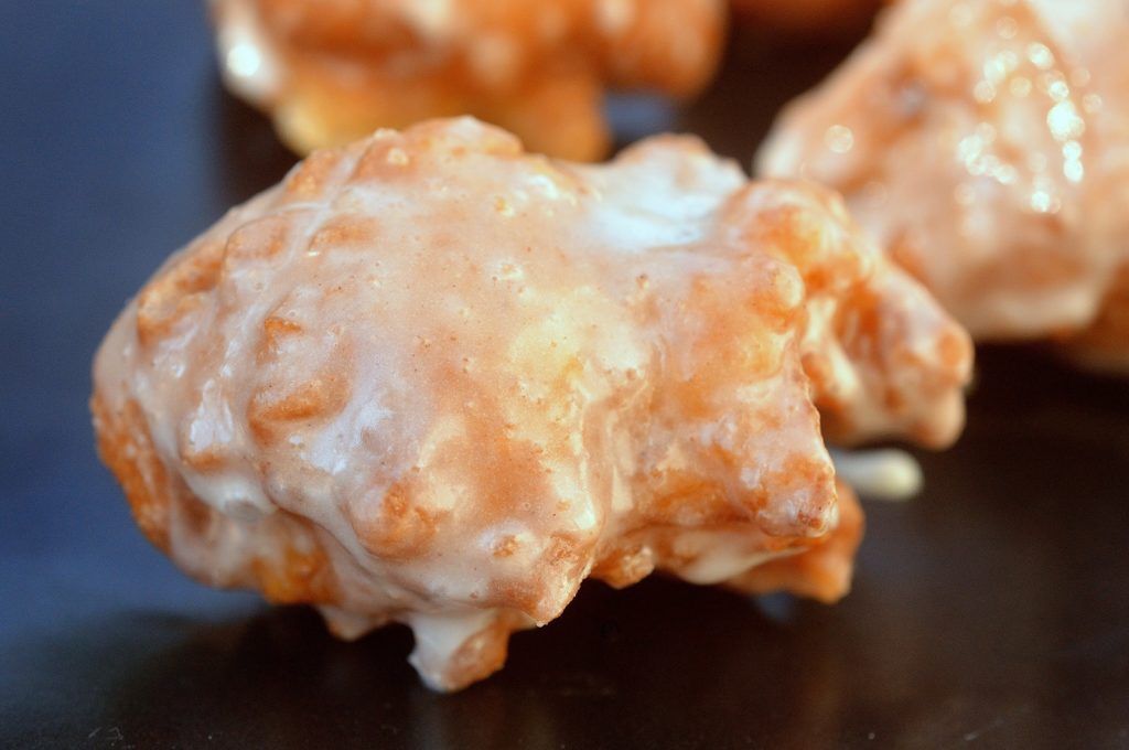 Easy Homemade Apple Fritters