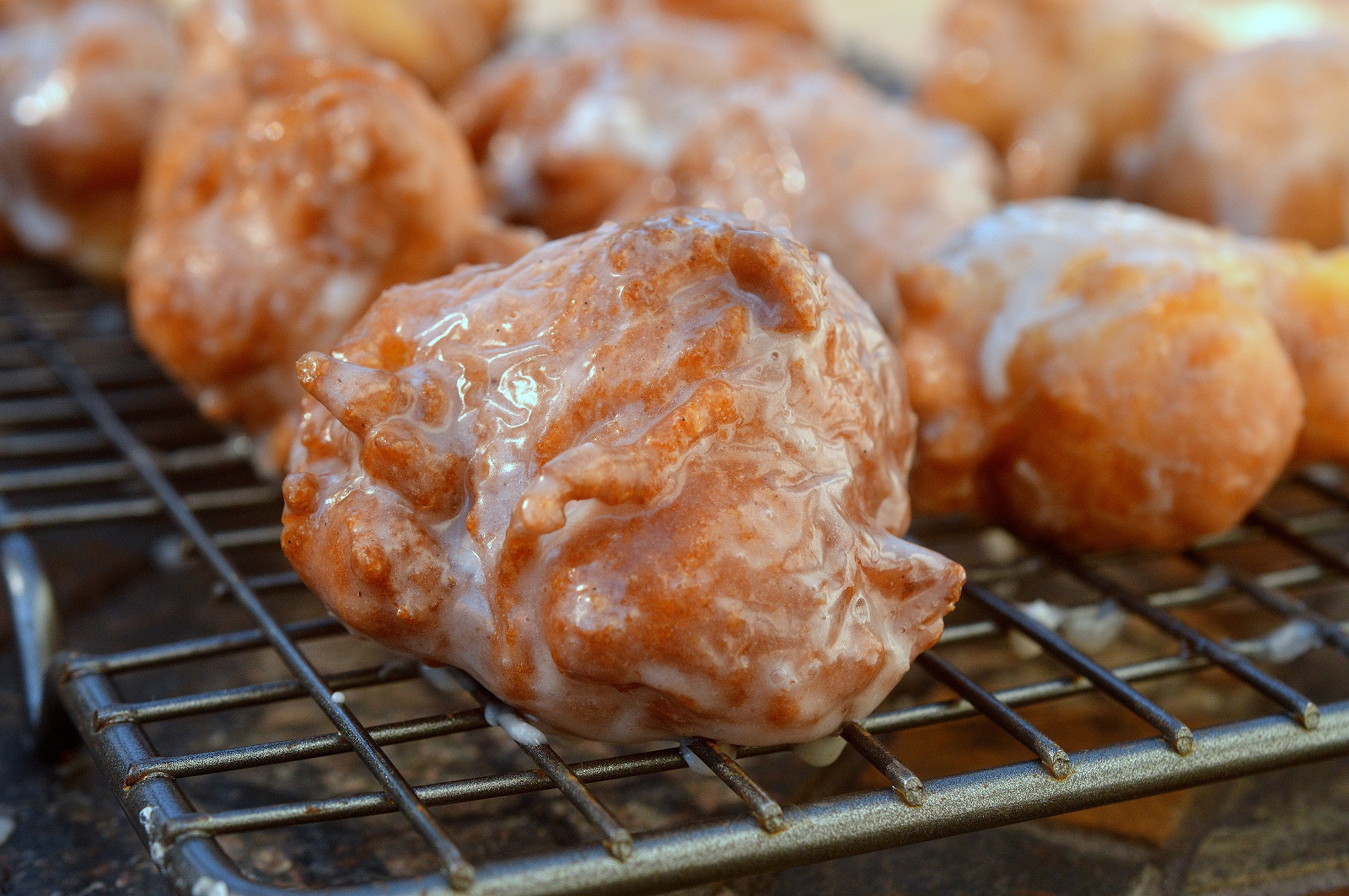 Apple fritter