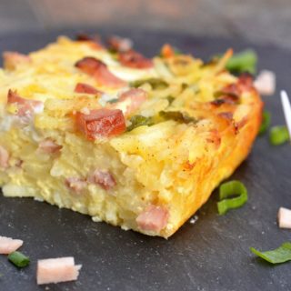 Use up your leftover ham and make this Ham & Cheese Hash Brown Bake