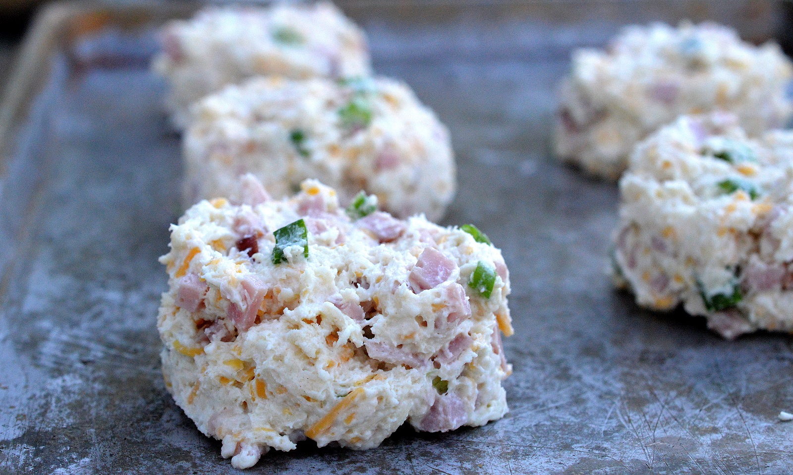 Ham and Cheese Buttermilk Biscuits. Easy to make biscuits and even easier to eat!