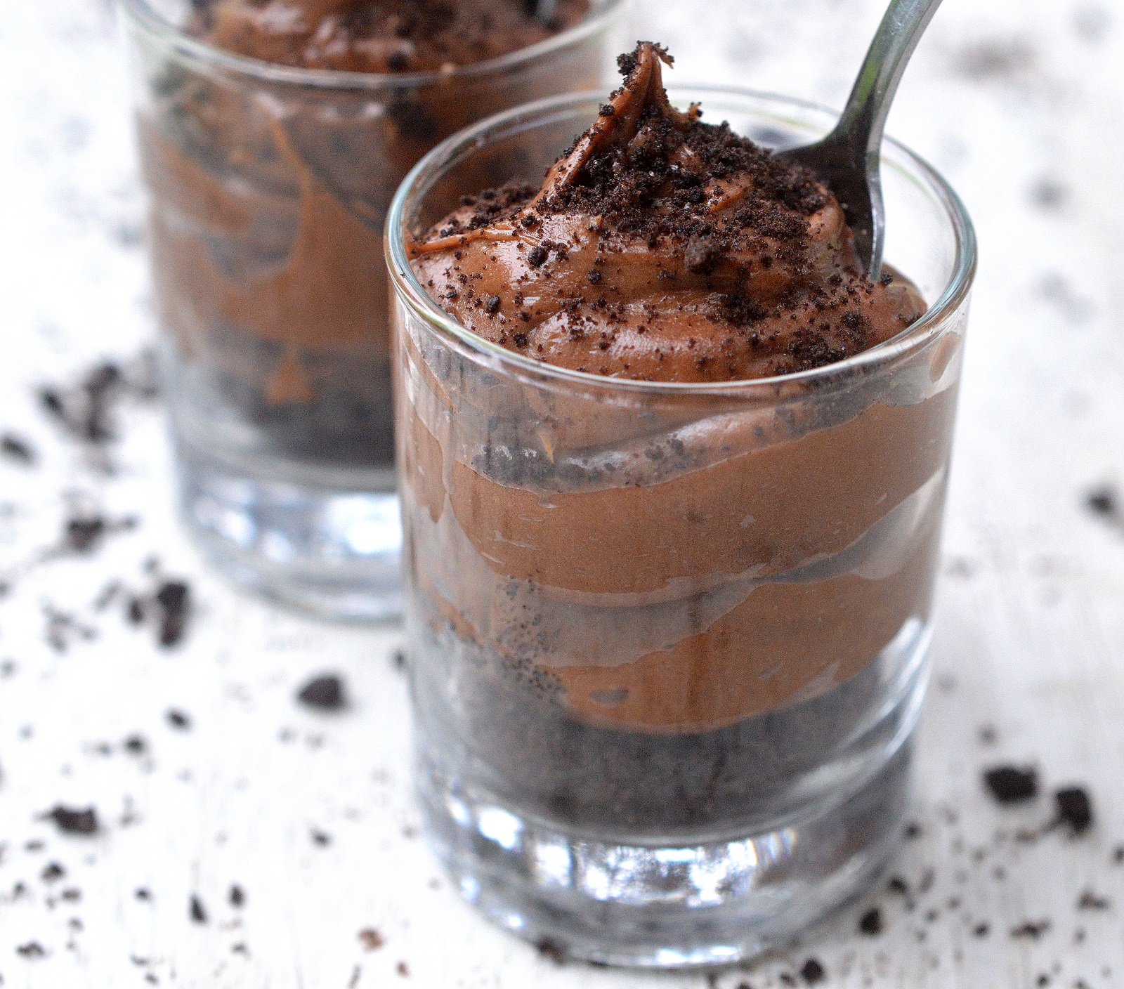 3 Ingredient Nutella Mascarpone Shooters, creamy, delicious and just 5 minutes to make!