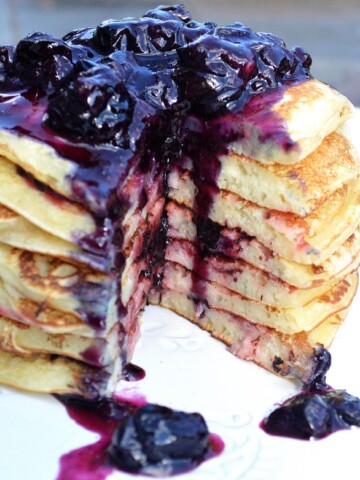 Norweigan Flat Cakes with Blueberry Compote - A cross between pancakes, waffles and crepes, these cakes are SO good you don't even need to add a thing!