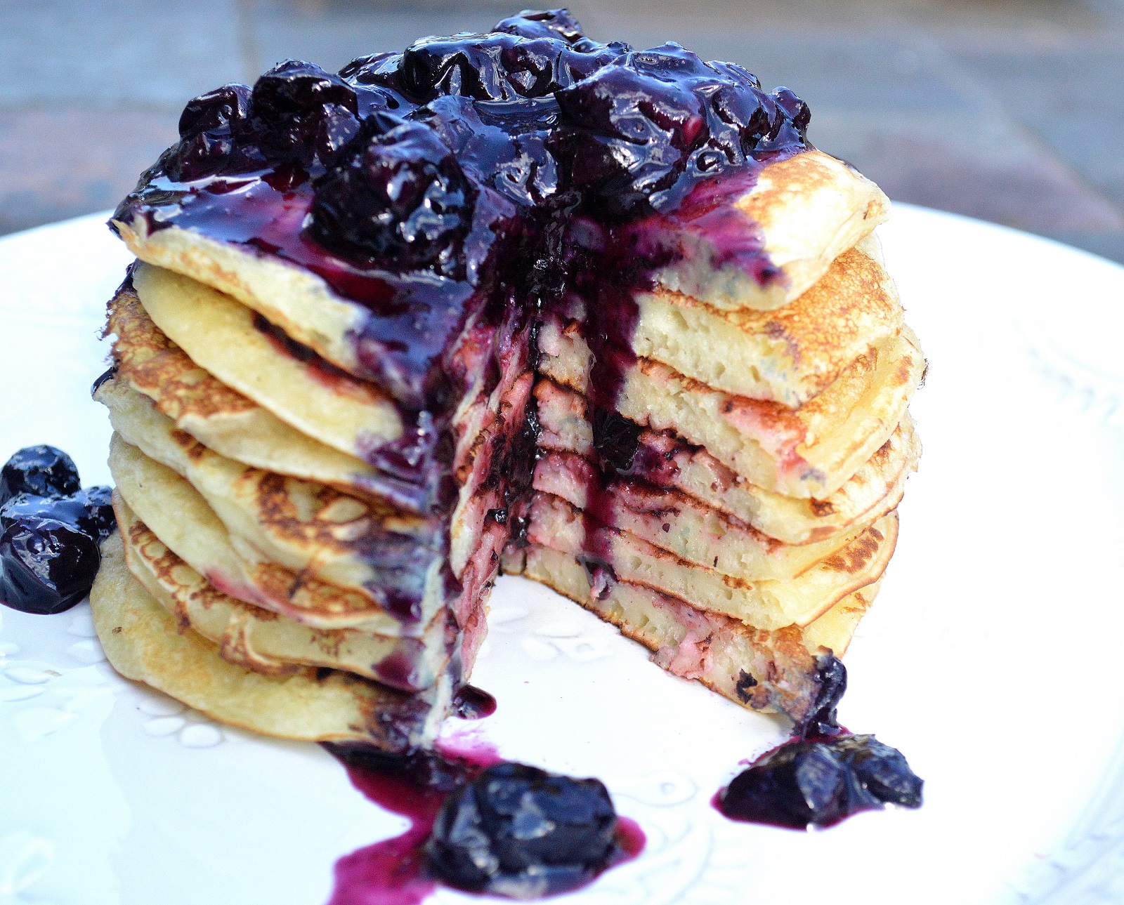 Norwegian Flat Cakes with Blueberry Compote - A cross between pancakes, waffles and crepes, these cakes are SO good you don't even need to add a thing!