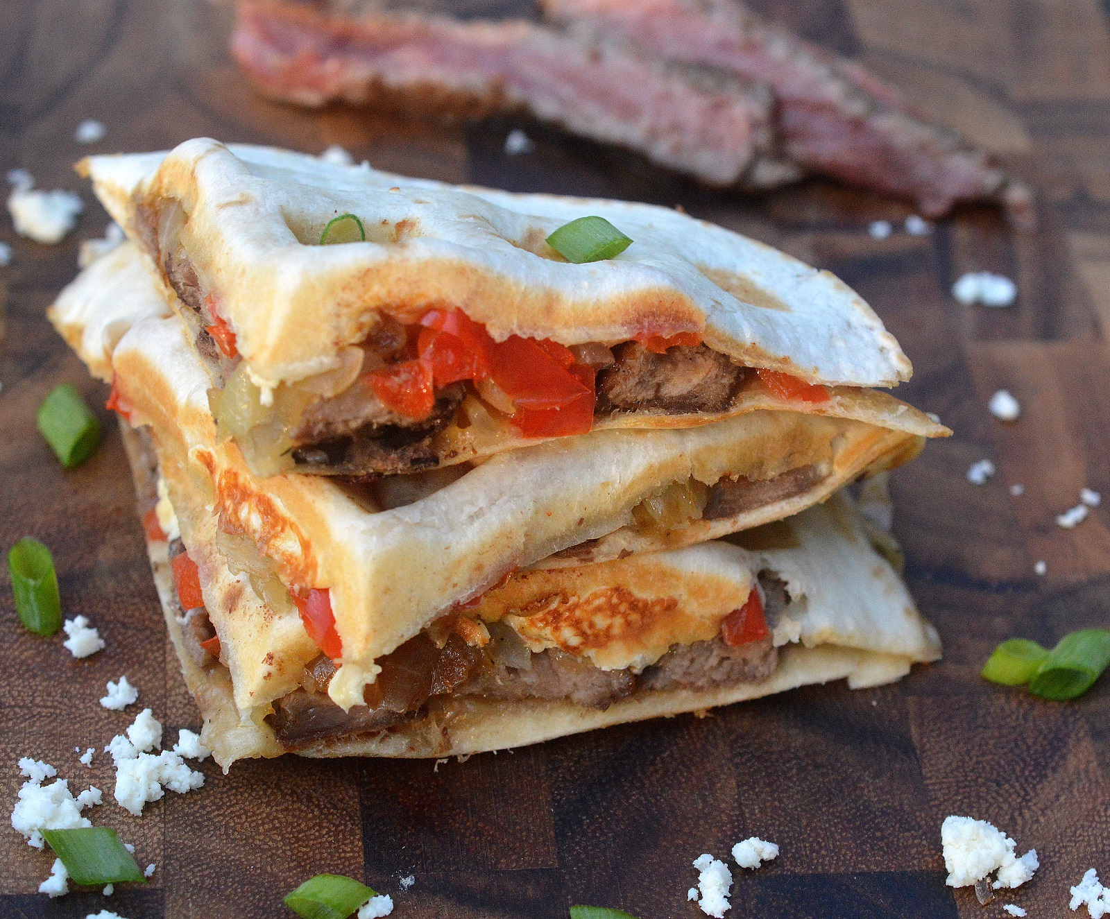 How to Make Steak Quesadillas in Your Waffle Maker its so easy and so delicious! No flipping required!