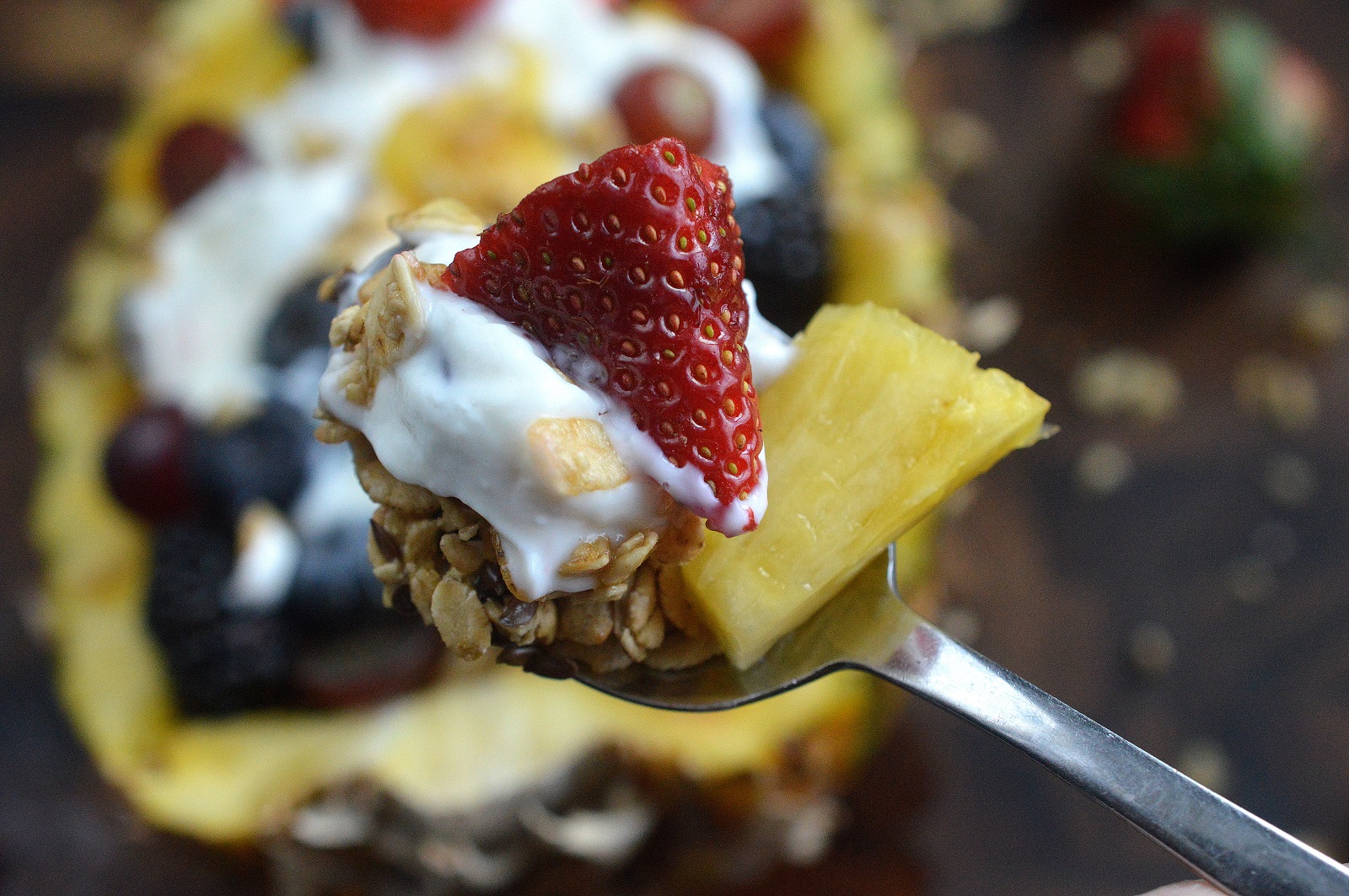 The BEST Breakfast I ever had! An over the top Yogurt & Granola Stuffed Pineapple