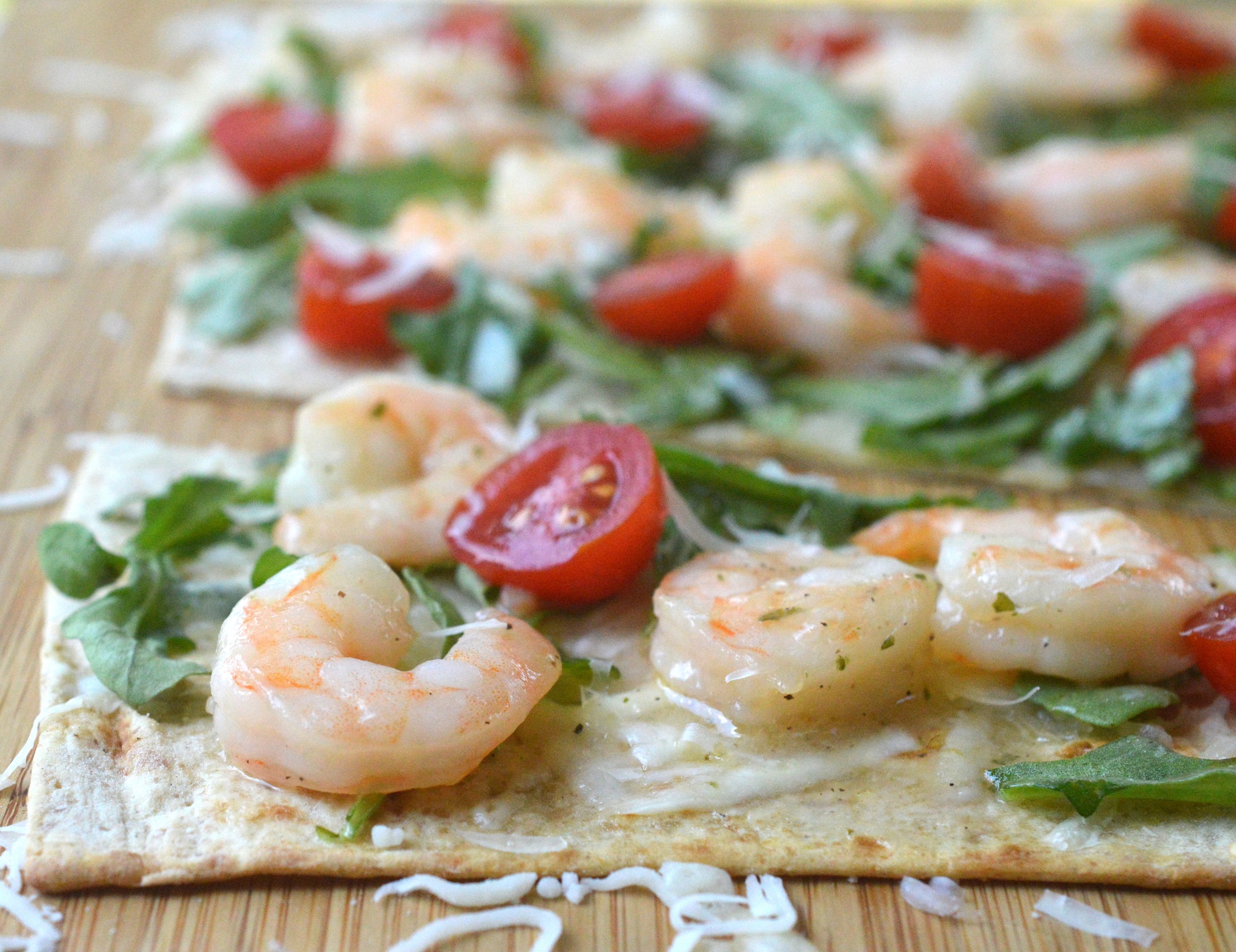 Shrimp Scampi Flatbread on very think flatbread for low carb