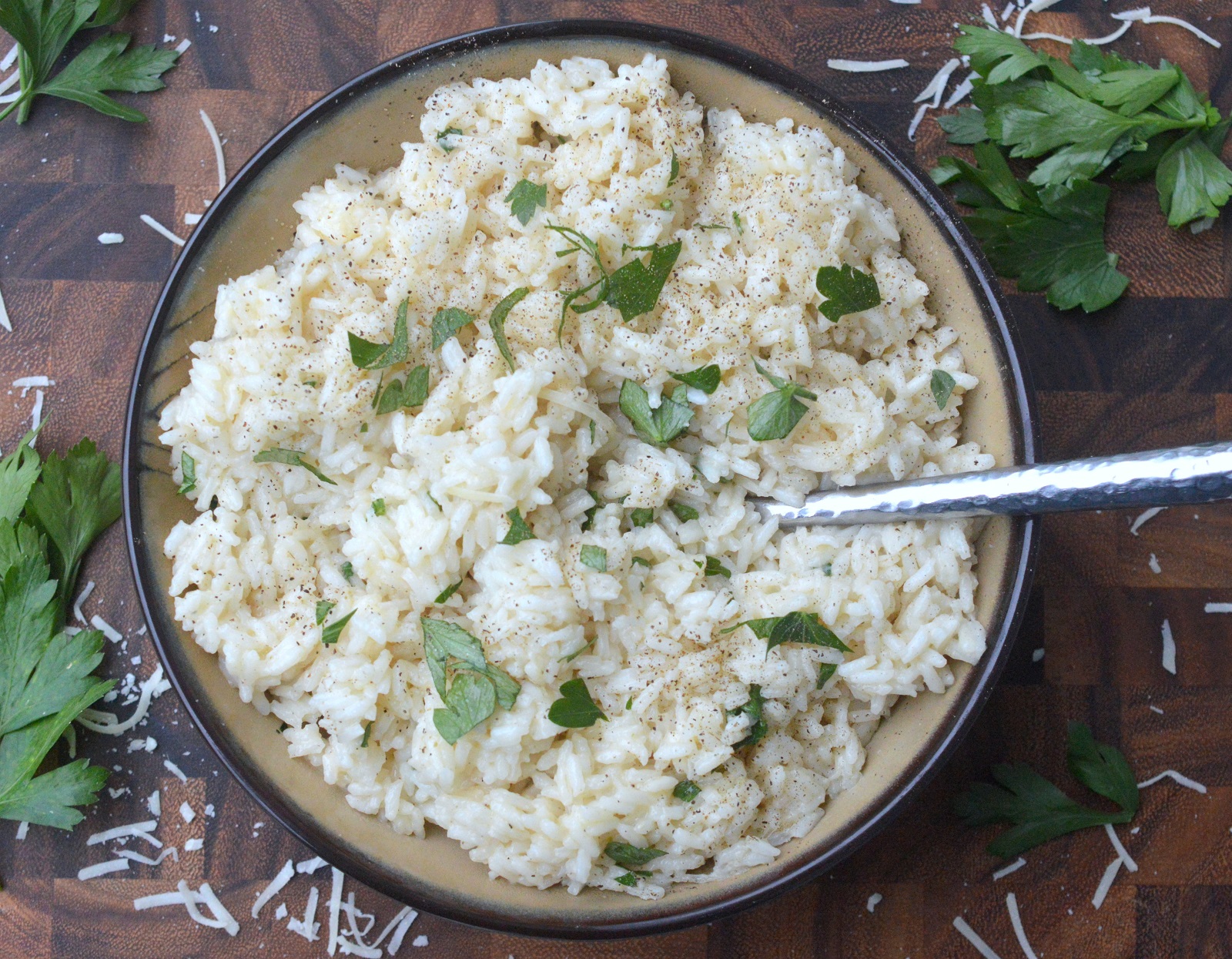 Easy Garlic Parmesan Rice Recipe