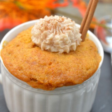 Pumpkin Mug Cake Easy and satisfying dessert for 1!