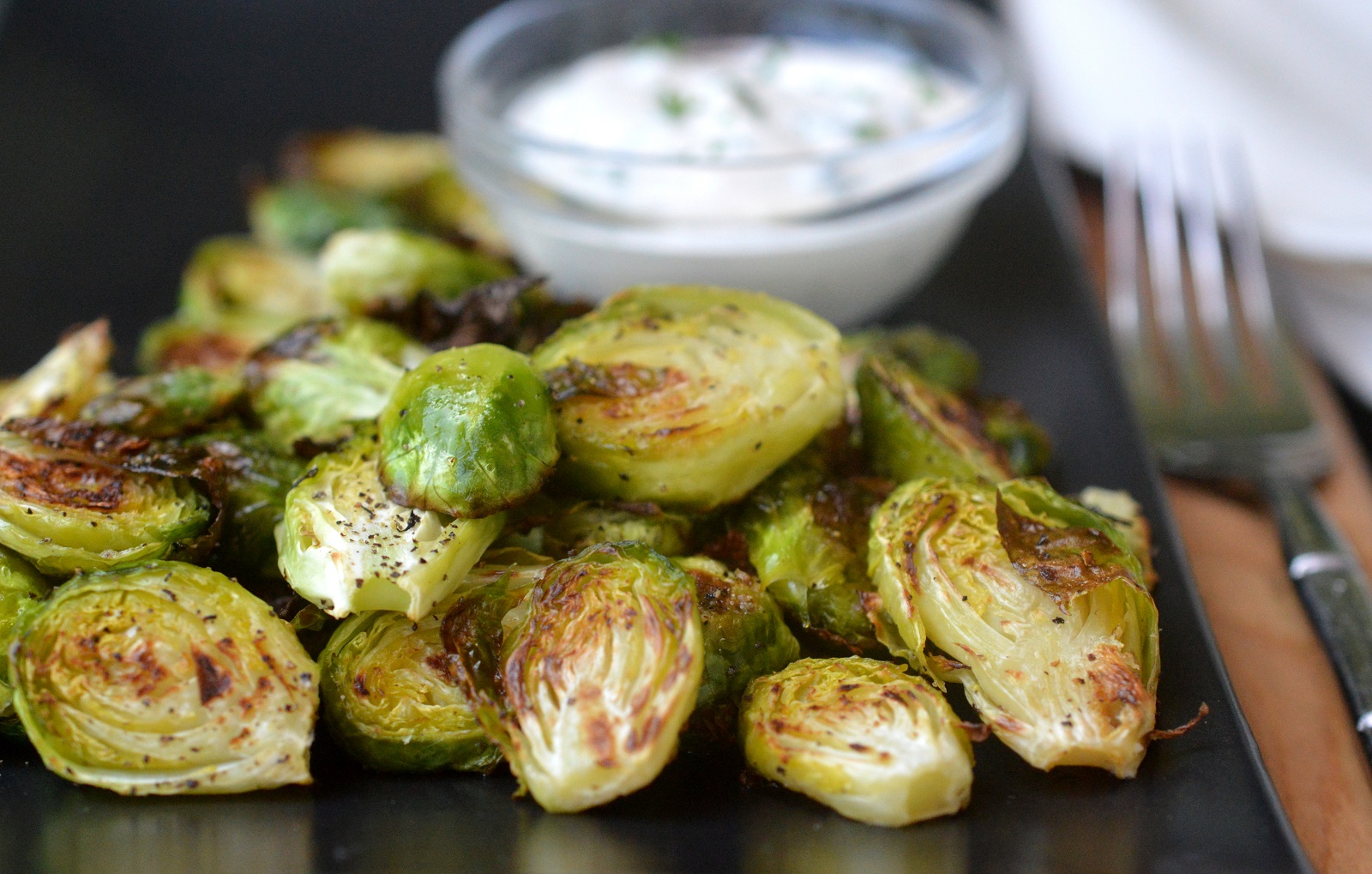 Brussels Sprouts Chips with Quick Lemon Aioli