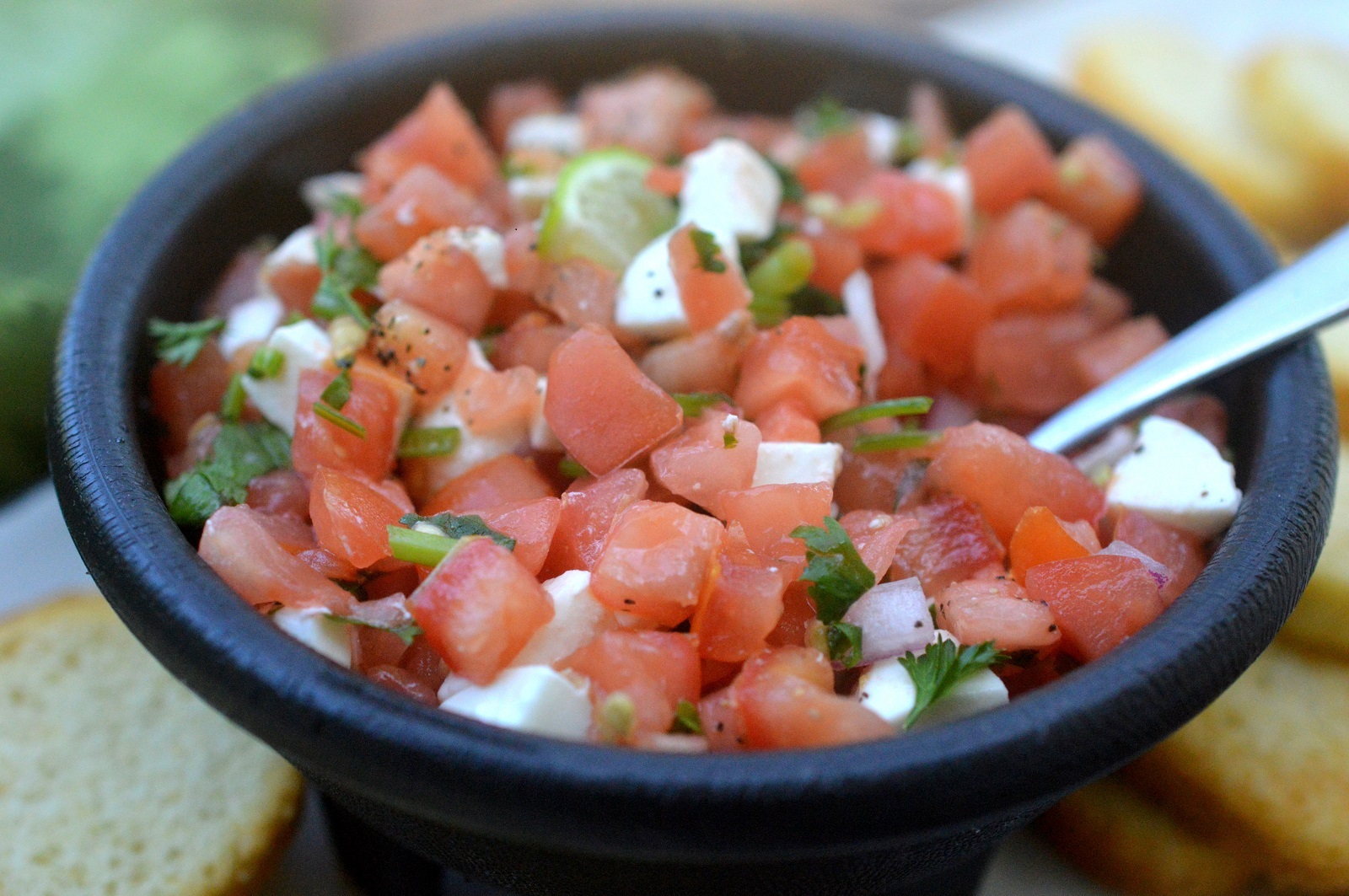 How To Make Mozzarella Pico de Gallo