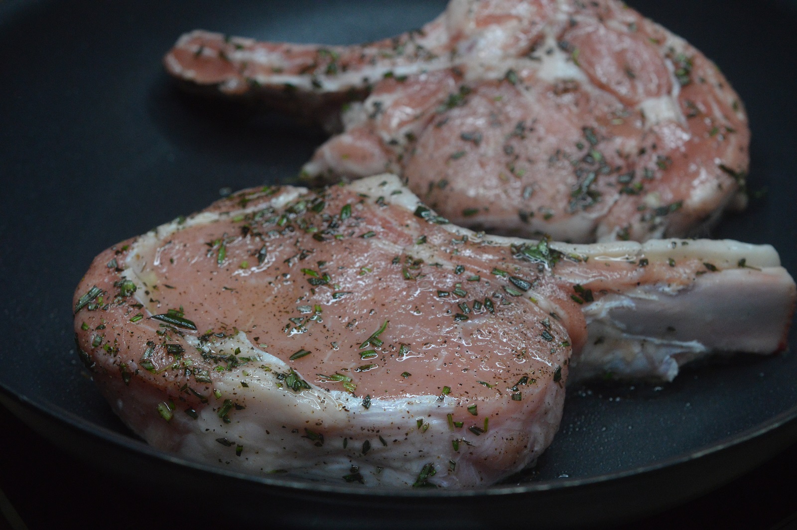 Pan Fried Veal Chops with White Wine Sauce