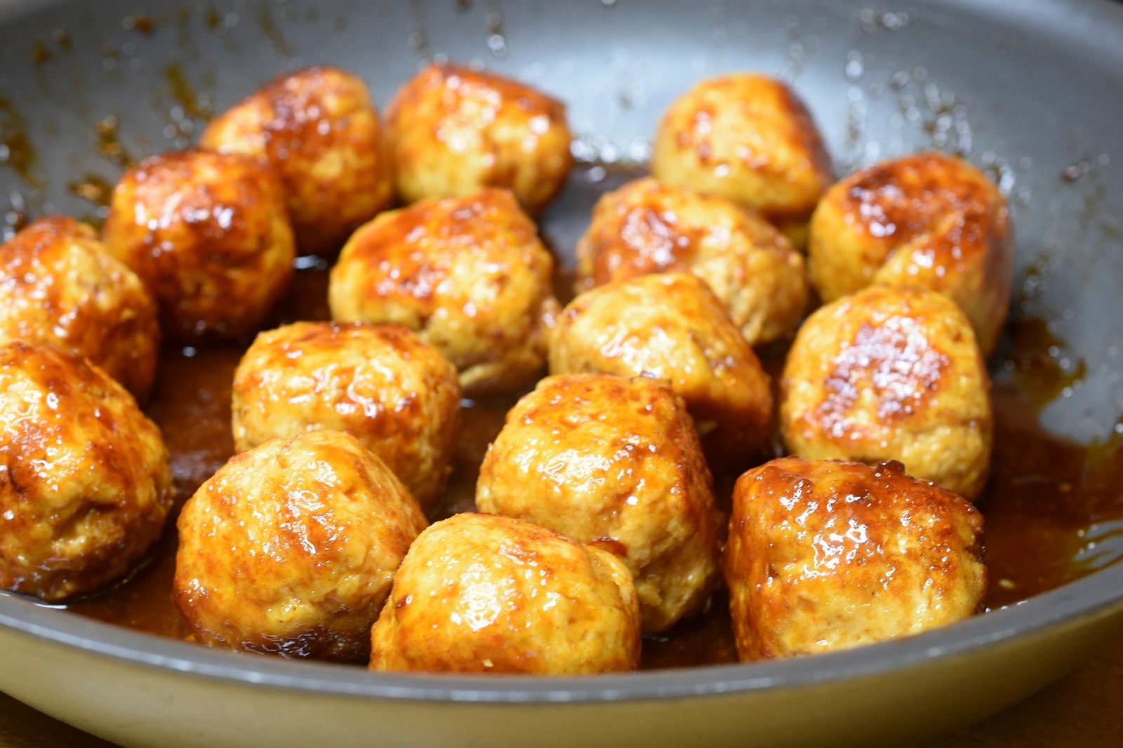 Asian Chicken Meatballs with General Tso's Sauce