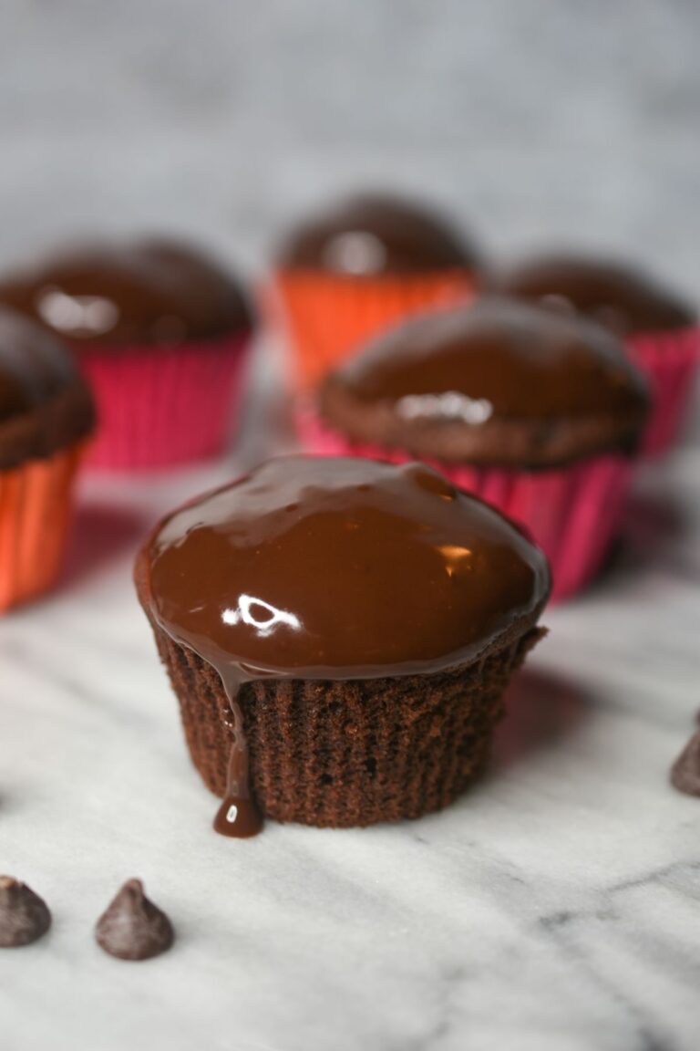 Chocolate Banana Cupcakes with Chocolate Ganache