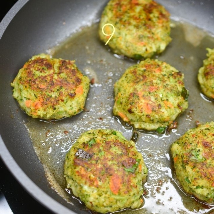 Veggie Cakes - Souffle Bombay